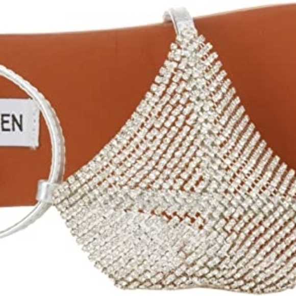 Sandals by Steve Madden thong toes new - Picture 3 of 6